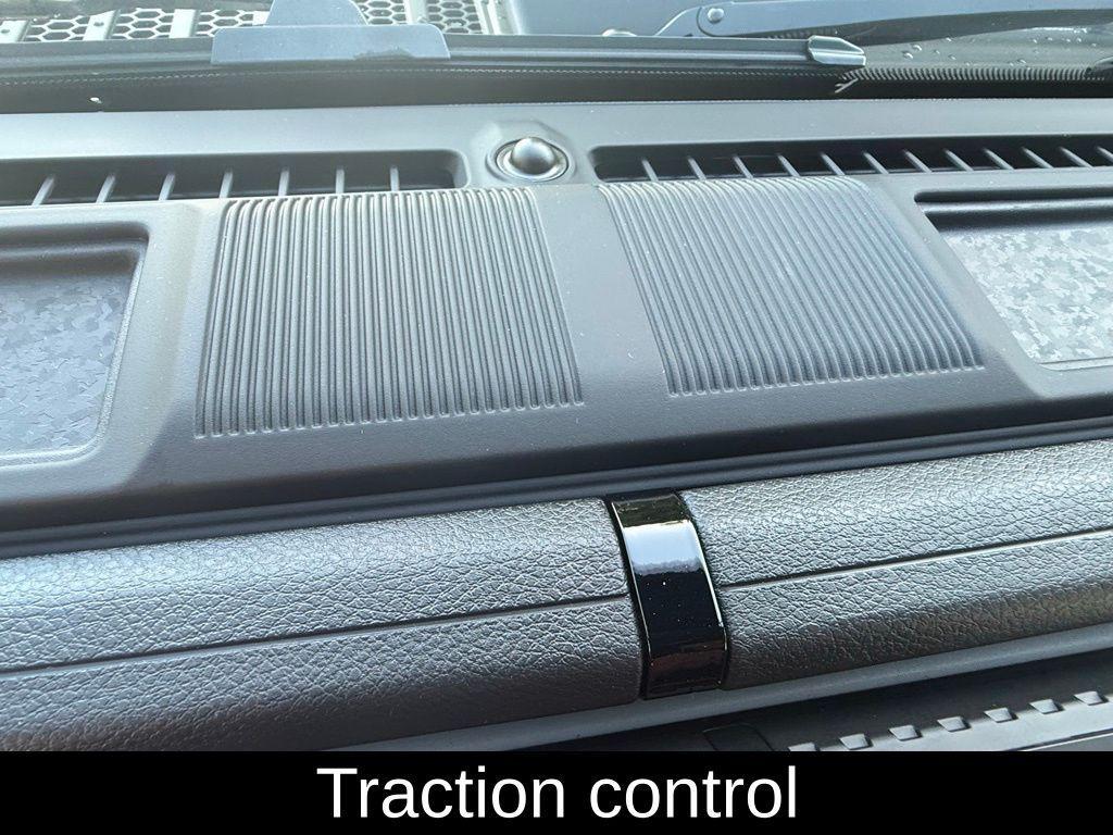 new 2026 Jeep Wrangler car, priced at $43,420