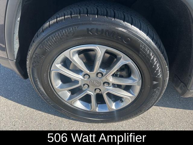 used 2015 Jeep Grand Cherokee car, priced at $11,490