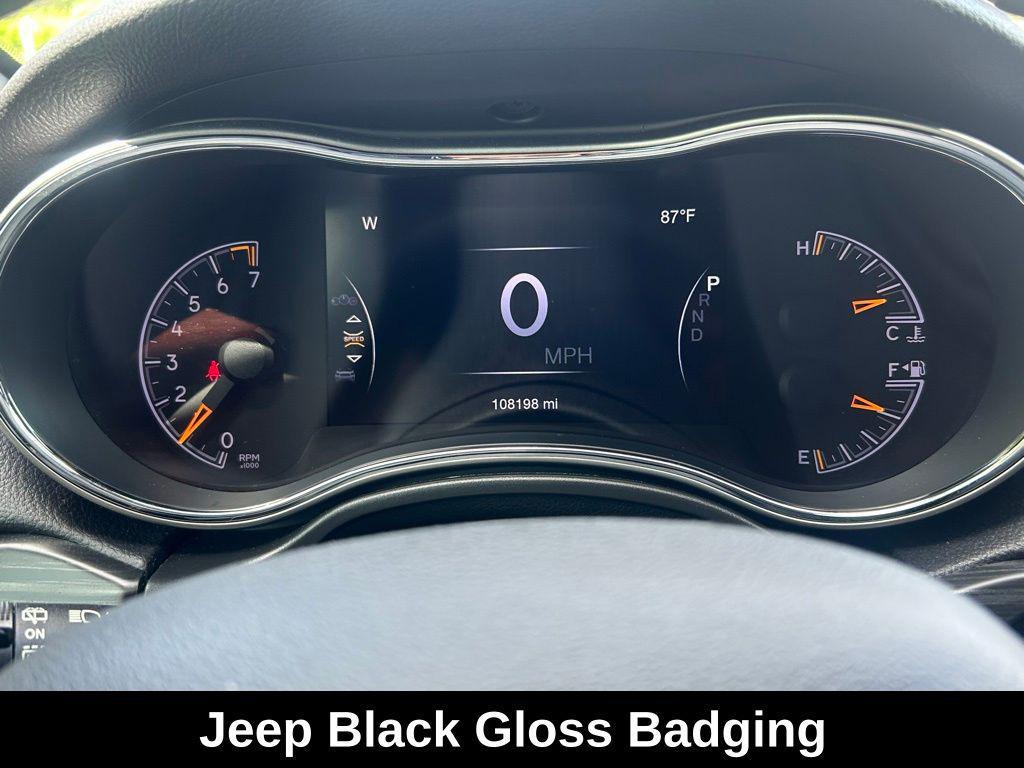 used 2020 Jeep Grand Cherokee car, priced at $17,985