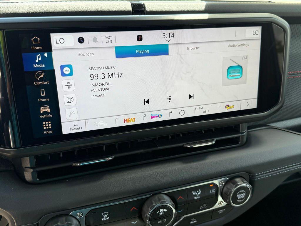 new 2025 Jeep Wrangler car, priced at $53,986