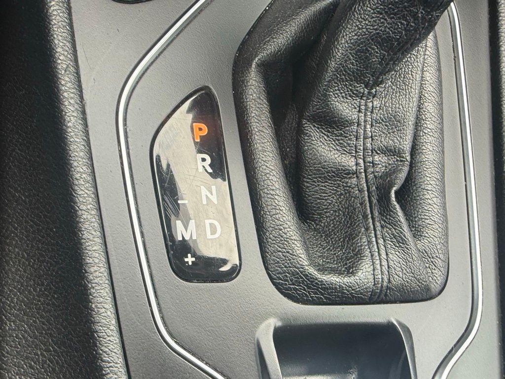 used 2019 Jeep Cherokee car, priced at $11,516