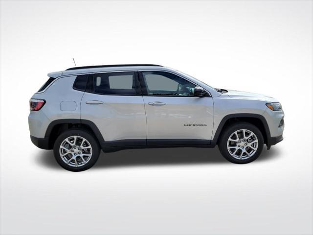 new 2024 Jeep Compass car, priced at $27,957