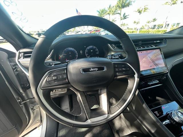 new 2025 Jeep Grand Cherokee car, priced at $43,352