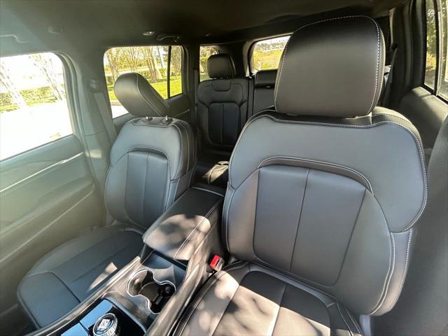 new 2025 Jeep Grand Cherokee car, priced at $43,352