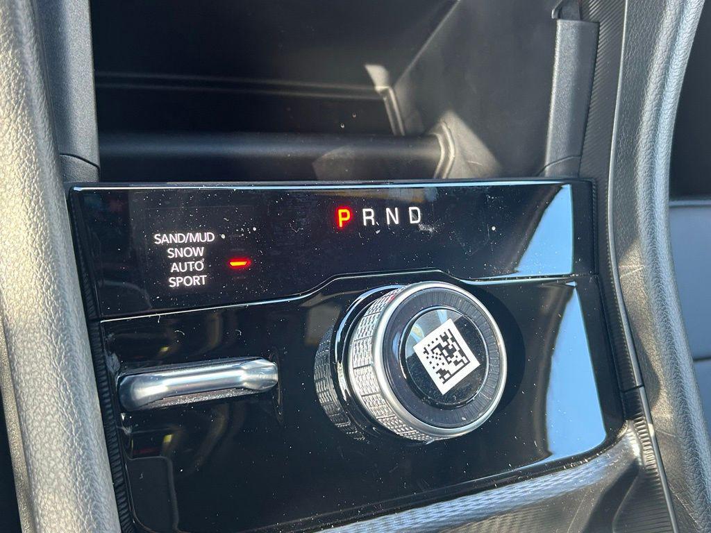 new 2025 Jeep Grand Cherokee car, priced at $42,799