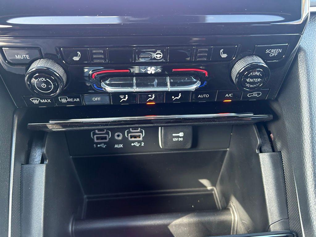 new 2025 Jeep Grand Cherokee car, priced at $42,799