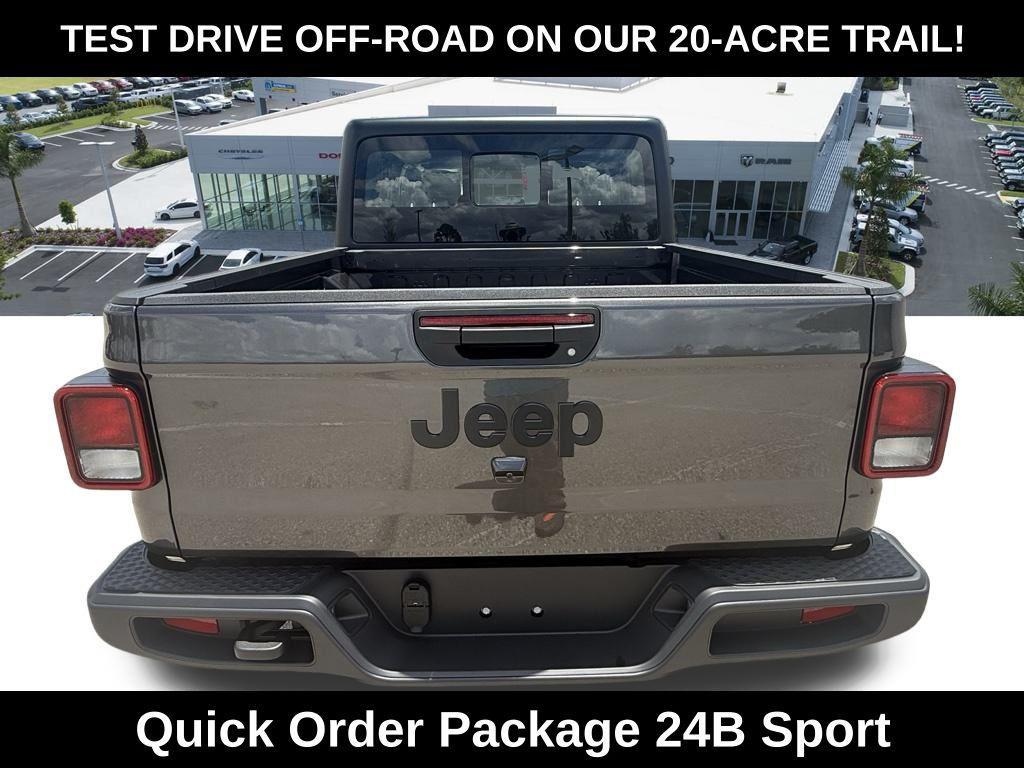 new 2025 Jeep Gladiator car, priced at $38,280