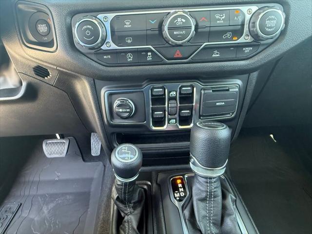 new 2025 Jeep Gladiator car, priced at $38,445