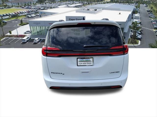 new 2024 Chrysler Pacifica car, priced at $43,024