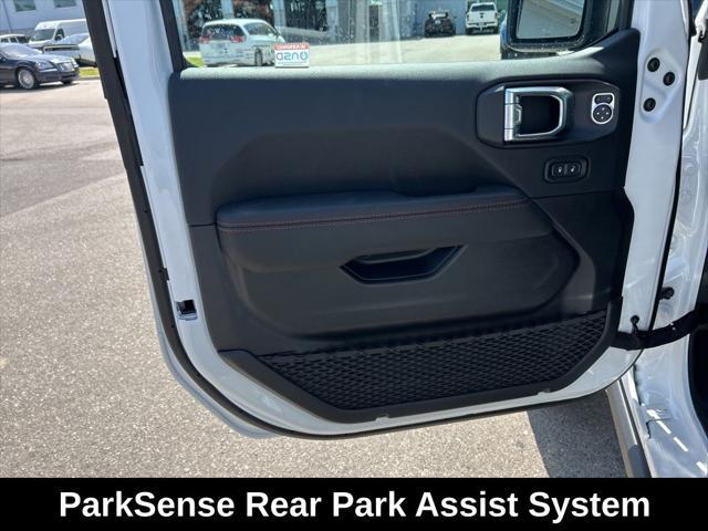 new 2025 Jeep Wrangler car, priced at $59,246