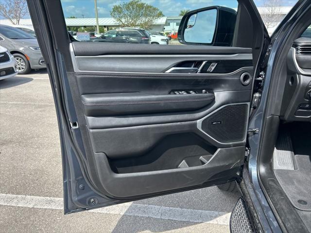 new 2025 Jeep Wagoneer car, priced at $69,152