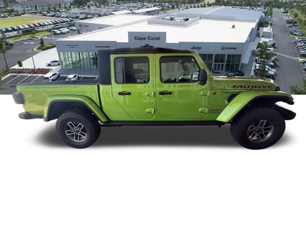 new 2025 Jeep Gladiator car, priced at $49,230