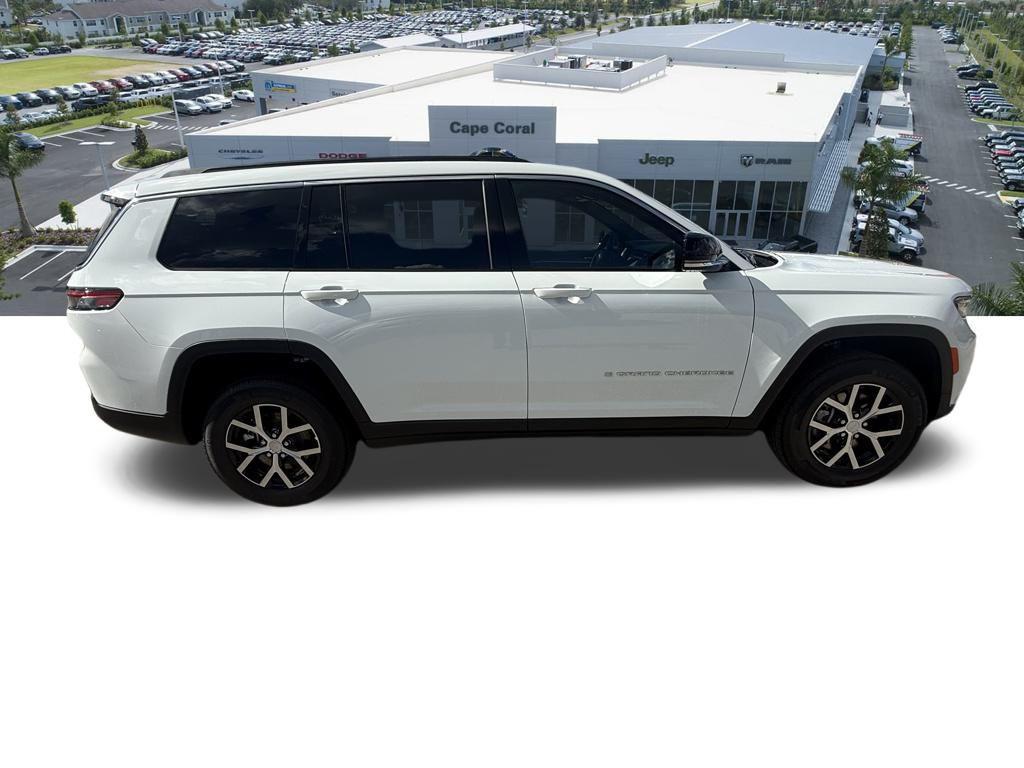 new 2025 Jeep Grand Cherokee L car, priced at $40,400