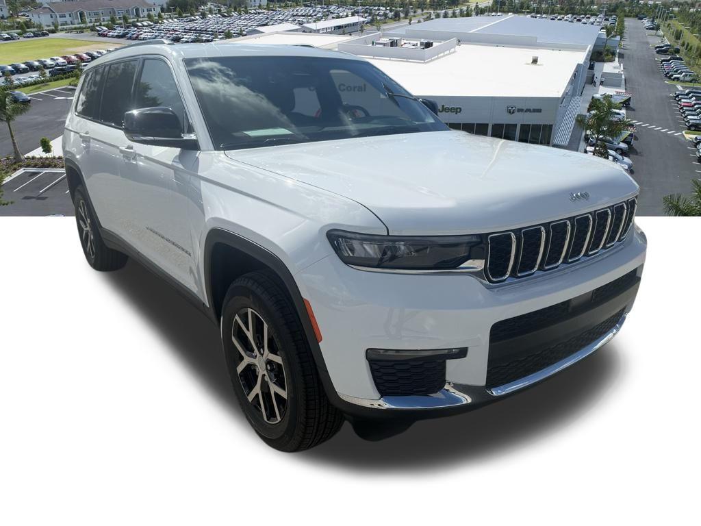 new 2025 Jeep Grand Cherokee L car, priced at $40,400
