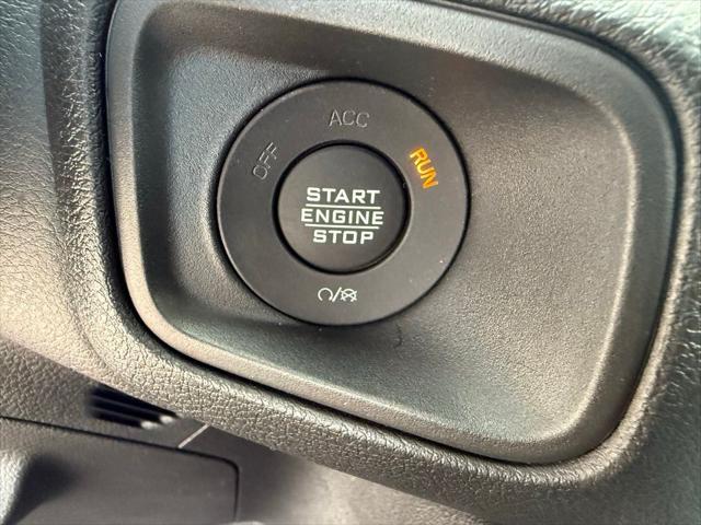 new 2025 Jeep Gladiator car, priced at $38,936