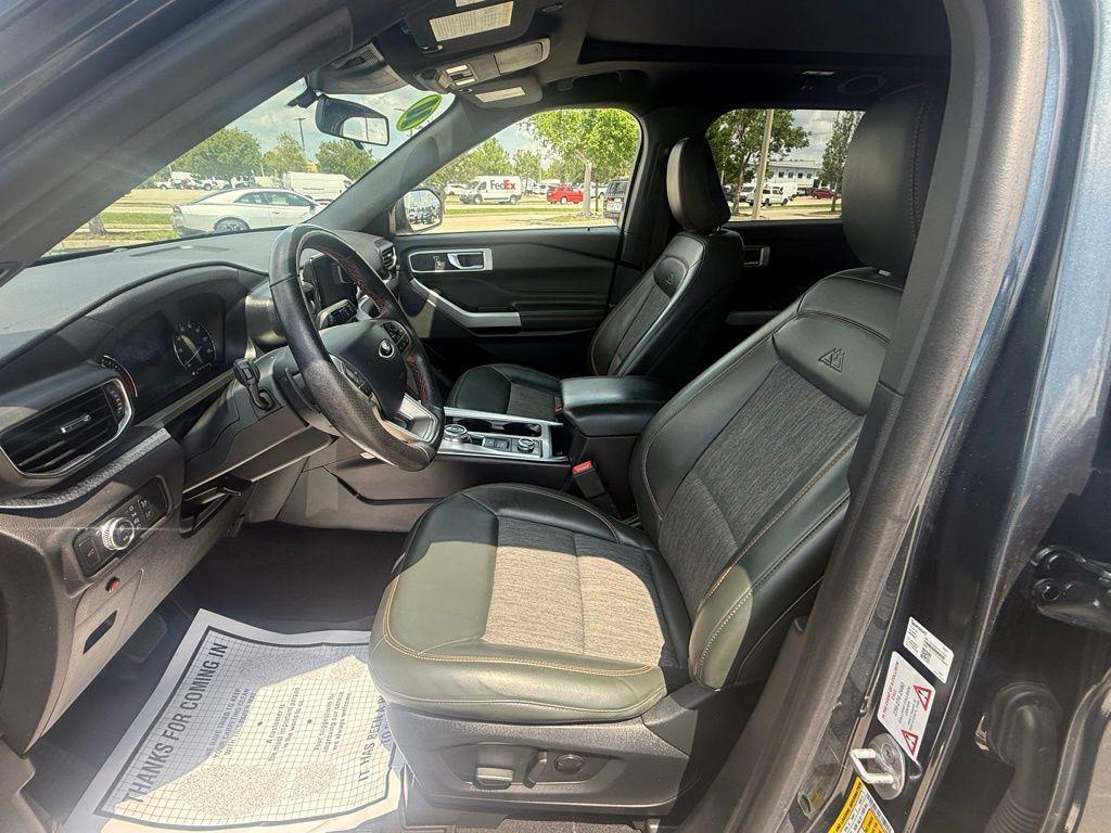 used 2022 Ford Explorer car, priced at $33,468