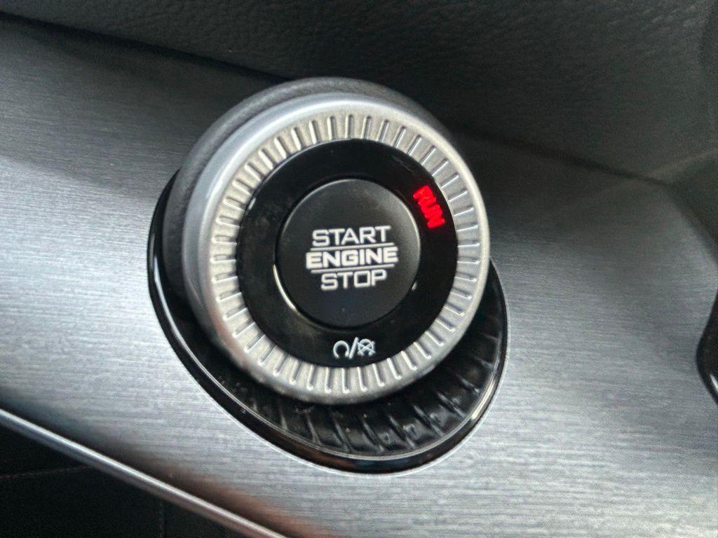 new 2025 Jeep Wagoneer L car, priced at $71,025