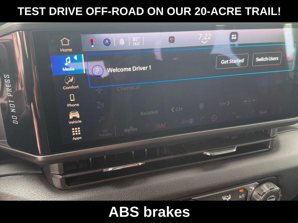 new 2026 Jeep Wrangler car, priced at $46,625