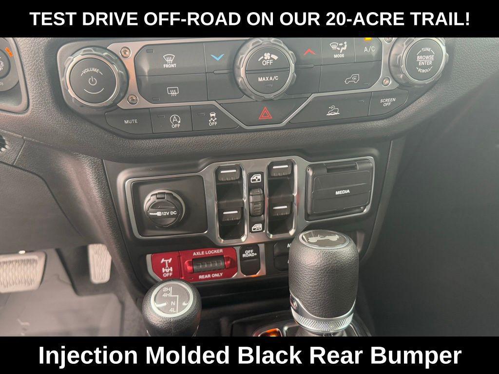 new 2026 Jeep Wrangler car, priced at $46,625