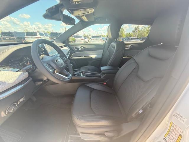 new 2025 Jeep Compass car, priced at $27,701