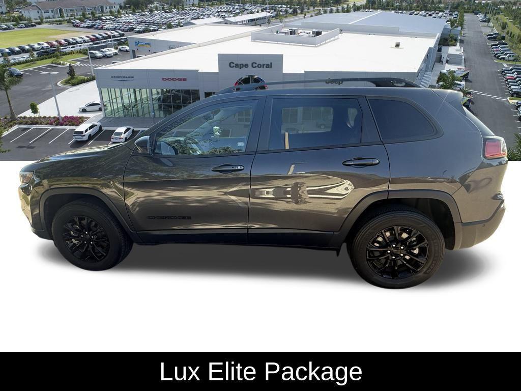 used 2023 Jeep Cherokee car, priced at $23,150
