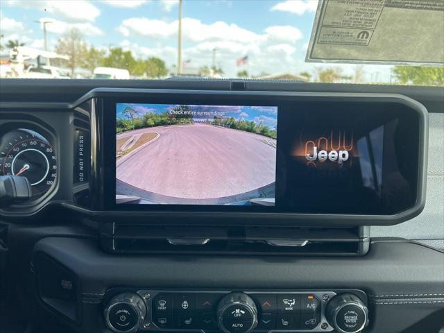 new 2025 Jeep Wrangler car, priced at $53,127