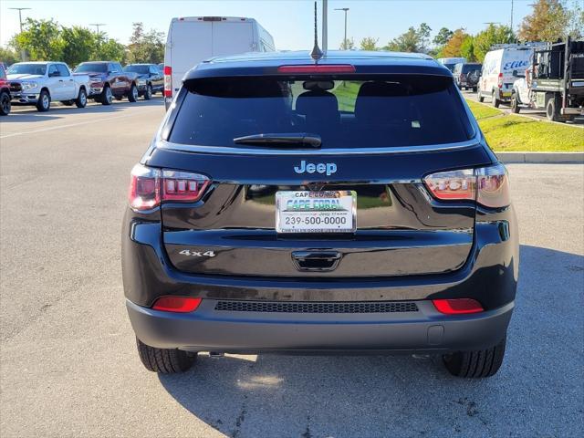 new 2024 Jeep Compass car, priced at $24,989