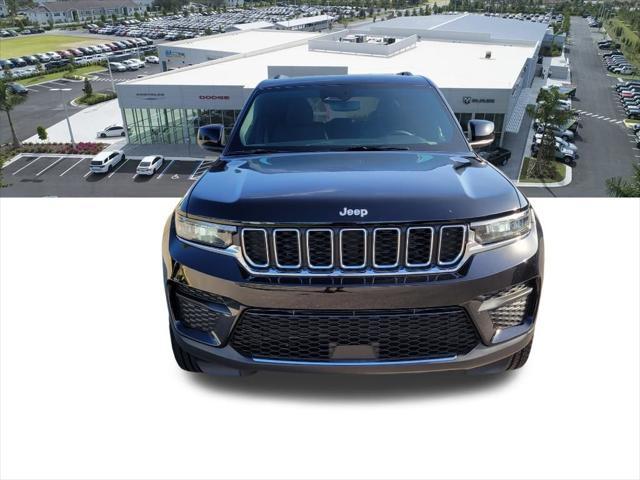 new 2024 Jeep Grand Cherokee car, priced at $38,330