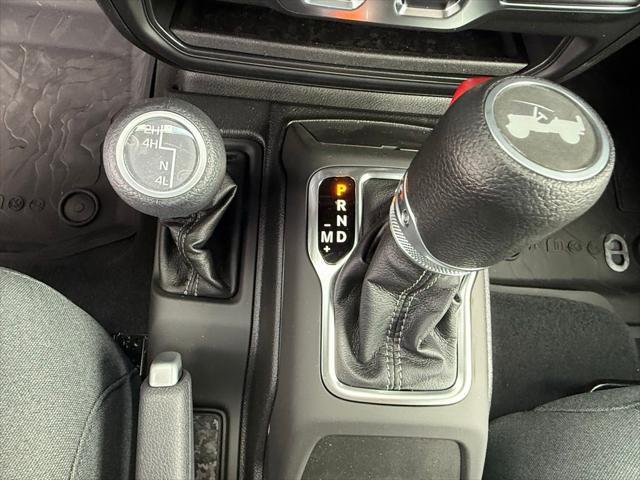 new 2025 Jeep Wrangler car, priced at $36,051