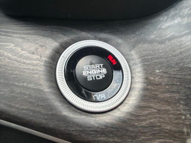 new 2025 Jeep Grand Cherokee car, priced at $38,884