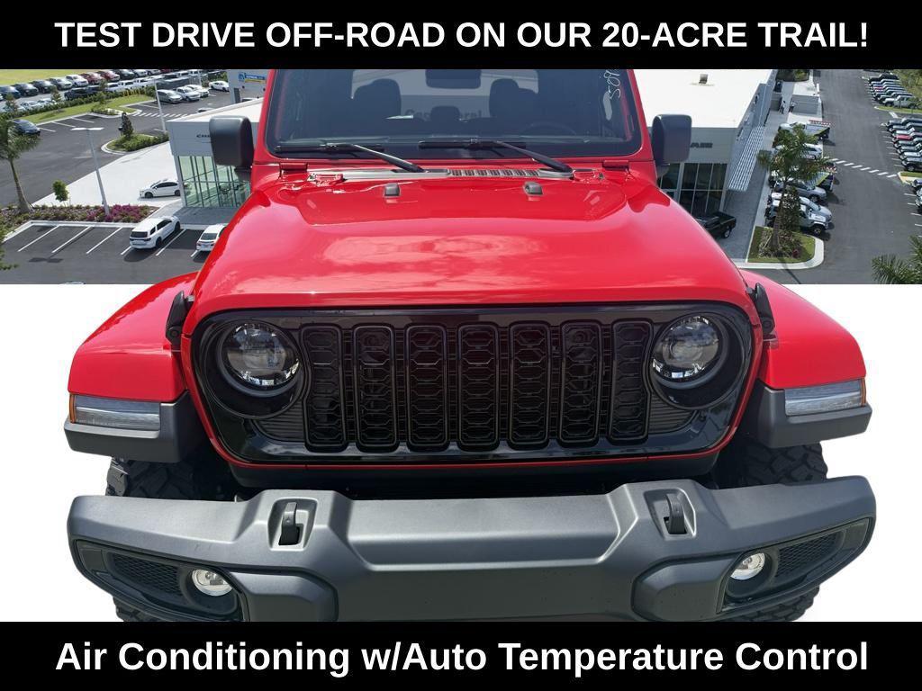 new 2025 Jeep Gladiator car, priced at $45,582