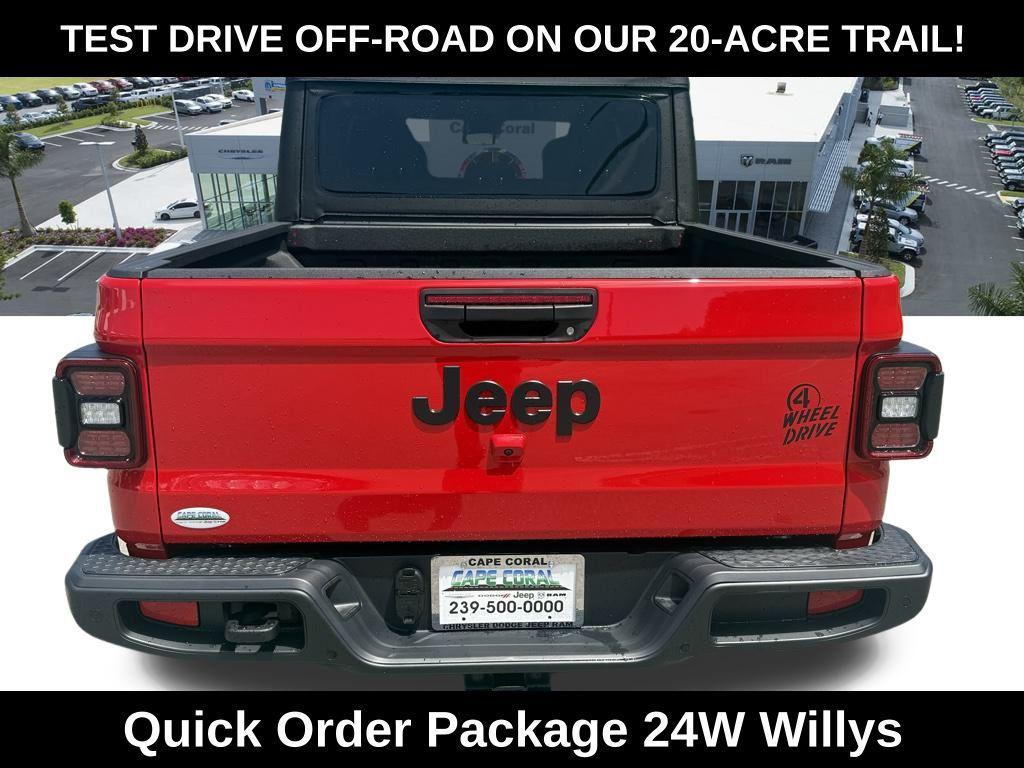 new 2025 Jeep Gladiator car, priced at $45,582