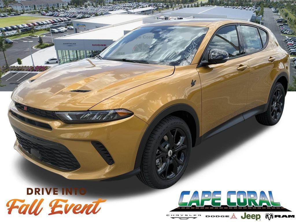 new 2025 Dodge Hornet car, priced at $30,680