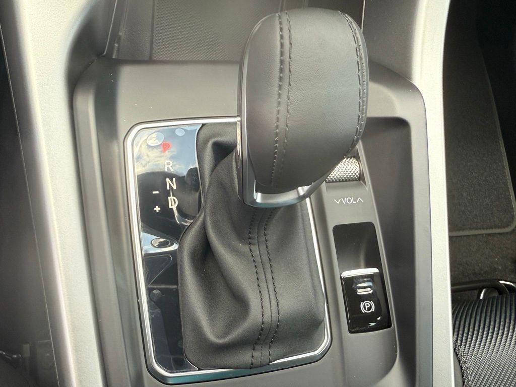 new 2025 Dodge Hornet car, priced at $29,858