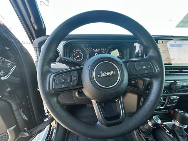 new 2025 Jeep Wrangler car, priced at $40,700