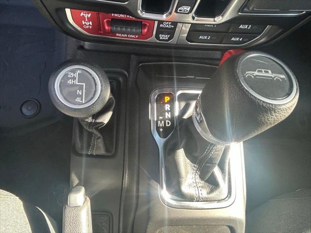 new 2025 Jeep Gladiator car, priced at $48,655