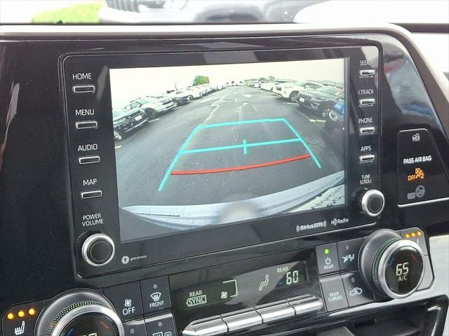 used 2022 Toyota Highlander car, priced at $38,779