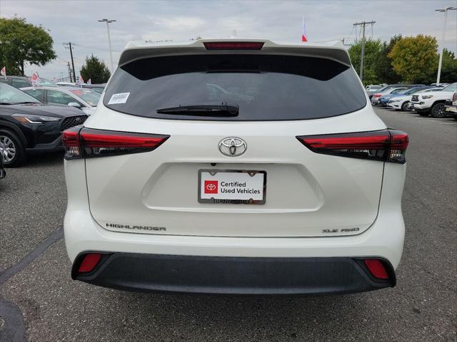 used 2021 Toyota Highlander car, priced at $36,522