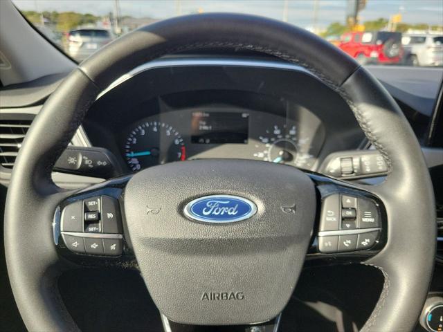 used 2022 Ford Escape car, priced at $22,777