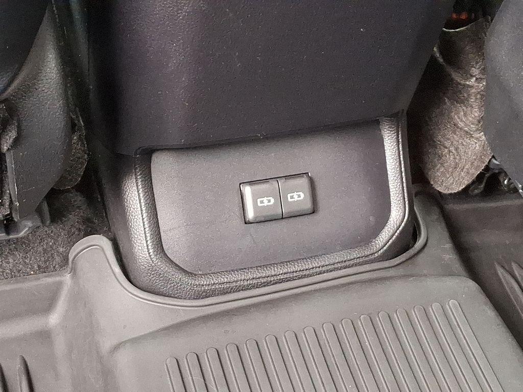 used 2023 Toyota Highlander car, priced at $38,840