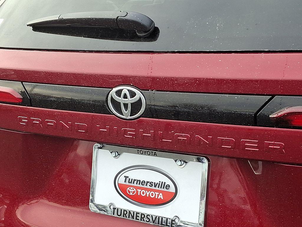 new 2026 Toyota Grand Highlander car, priced at $48,088
