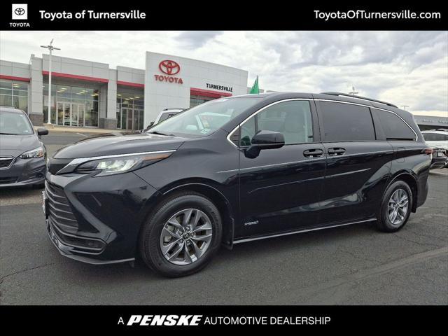 used 2021 Toyota Sienna car, priced at $37,864