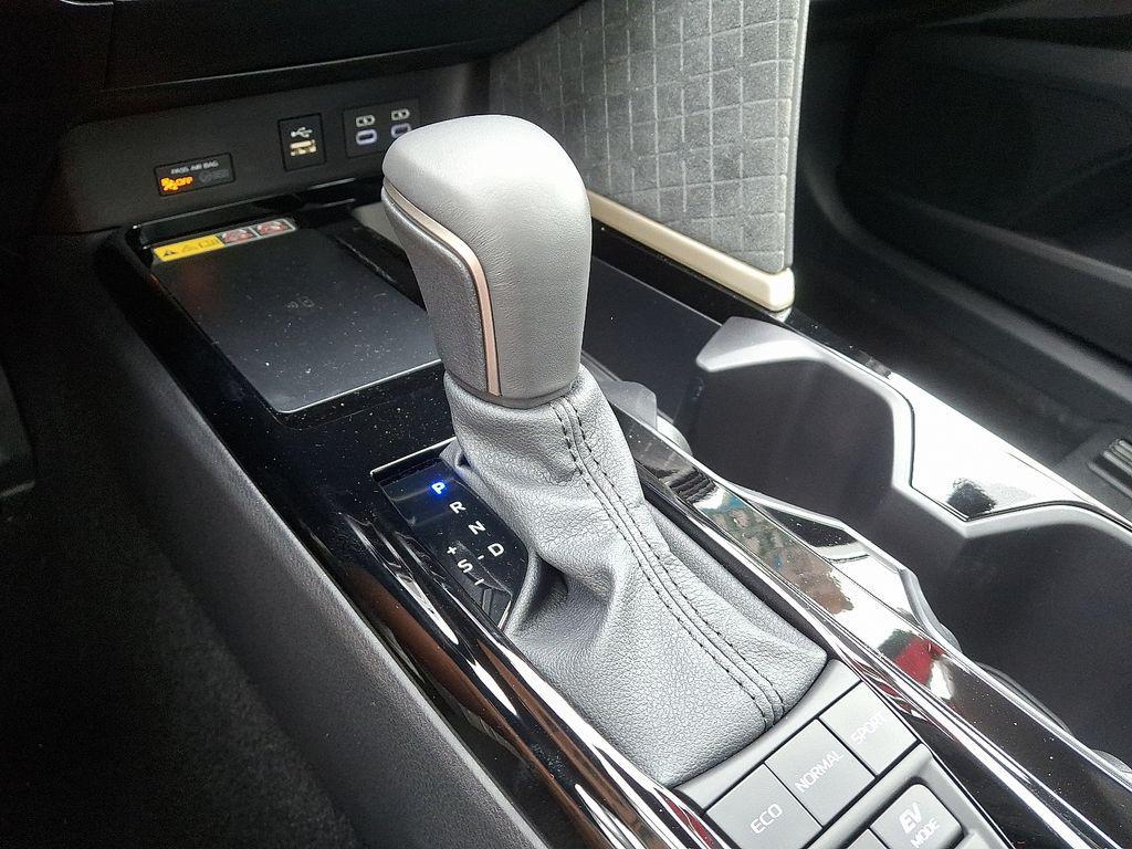 used 2025 Toyota Camry car, priced at $36,109