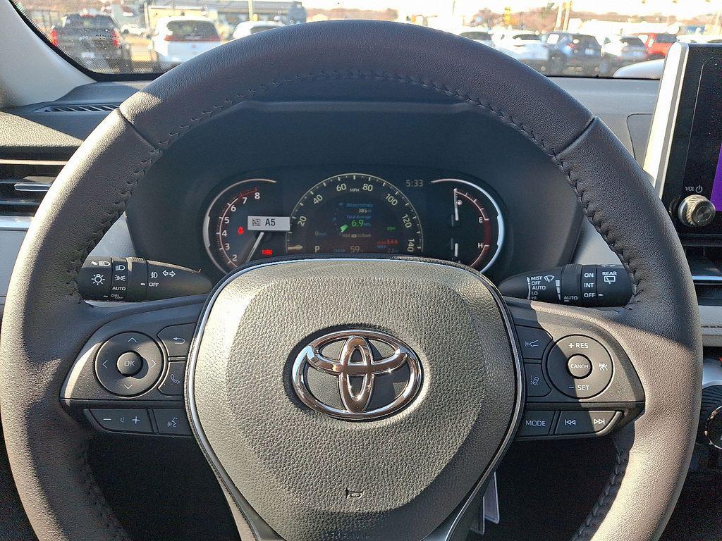 new 2025 Toyota RAV4 car, priced at $38,674
