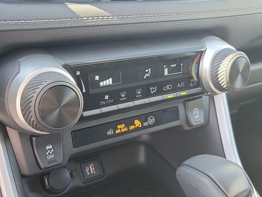new 2025 Toyota RAV4 car, priced at $33,353