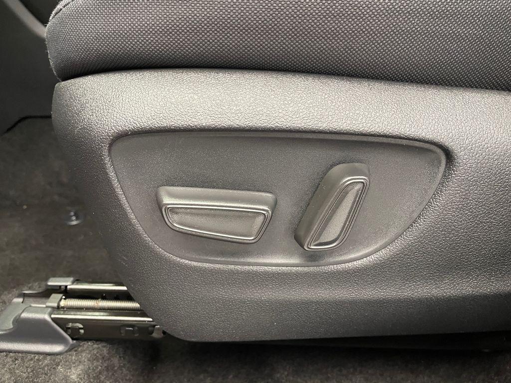 used 2024 Toyota Highlander car, priced at $38,897