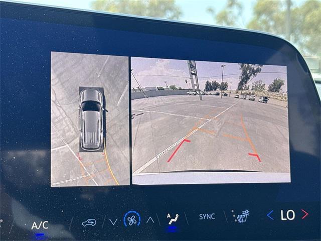 new 2025 Chevrolet Traverse car, priced at $42,740