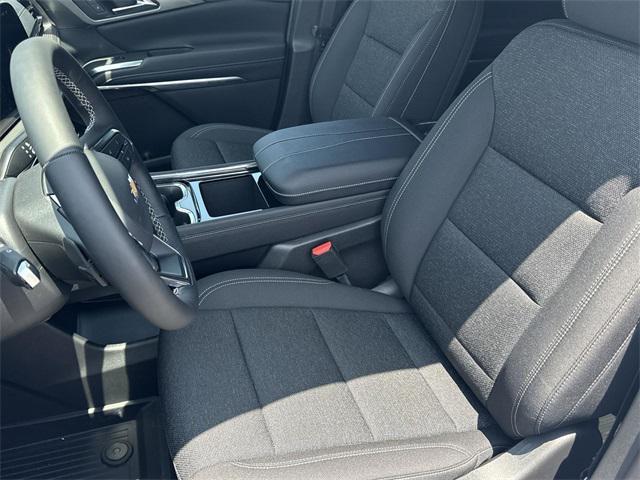 new 2025 Chevrolet Traverse car, priced at $42,740