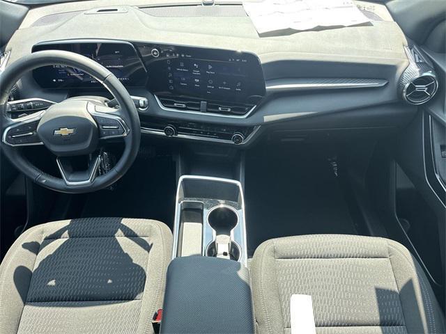 new 2025 Chevrolet Equinox car, priced at $25,988