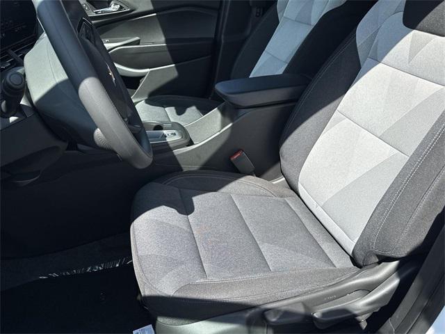 new 2025 Chevrolet Trax car, priced at $22,390